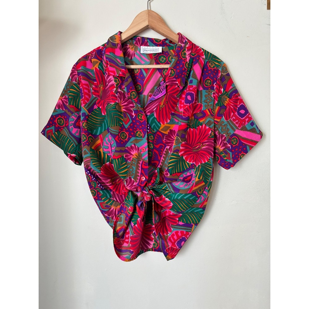Impressions of California Vintage Tropical Floral Tie Front Button Up Top Retro